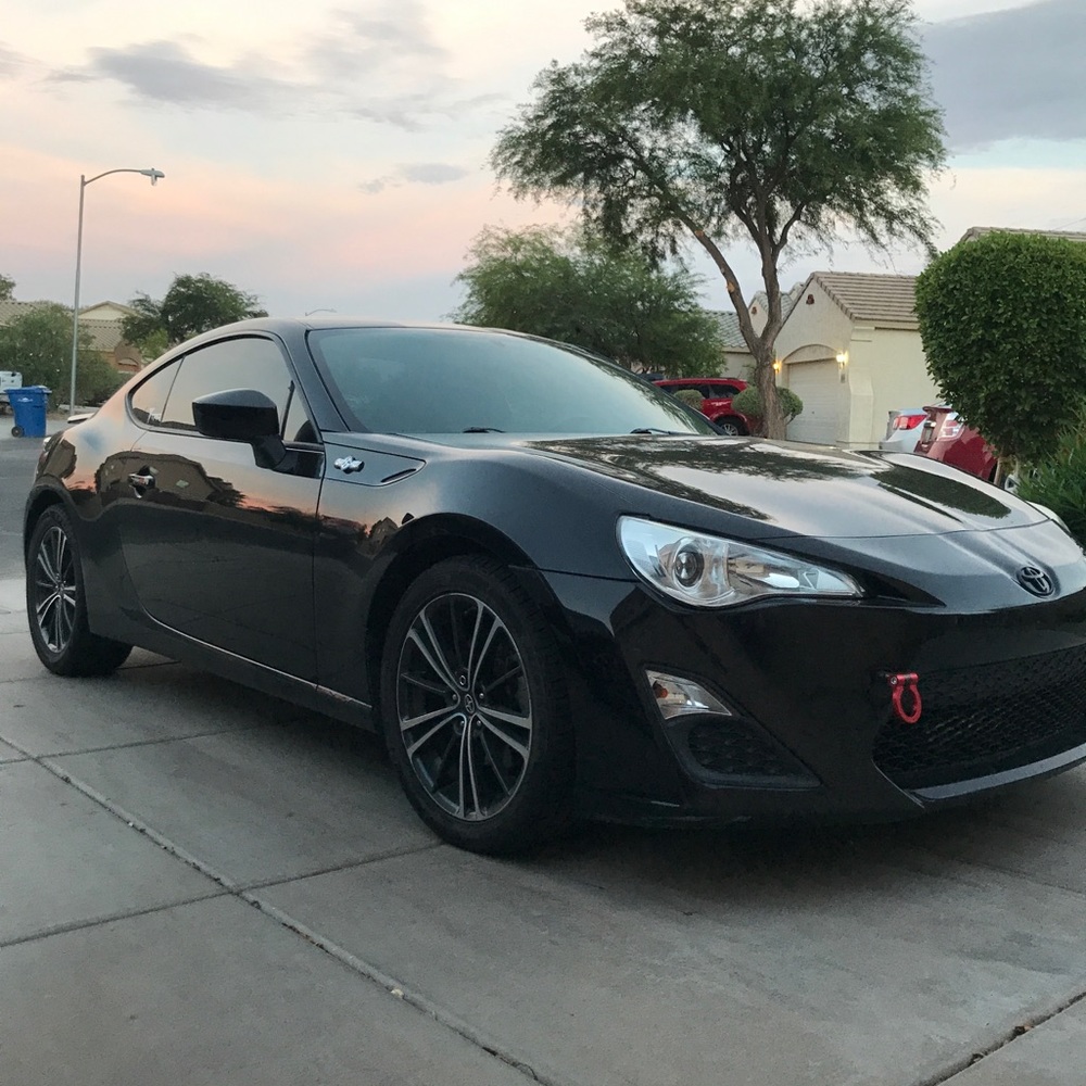 Meet your Posher, Gio